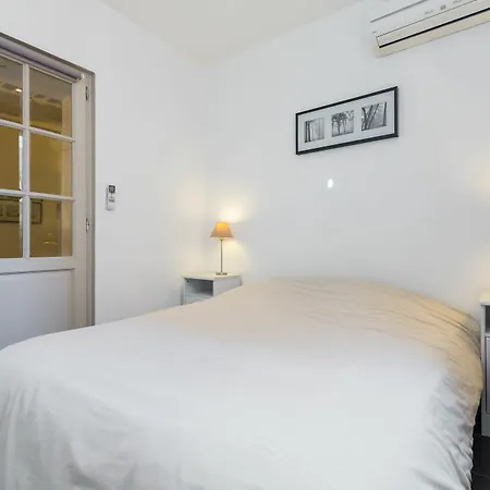 Florella Marechal Joffre Apartment
