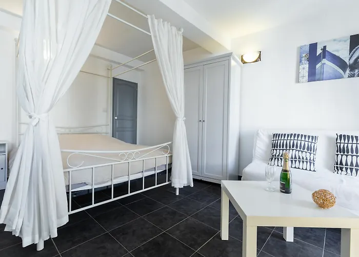 Florella Marechal Joffre Апартаменты