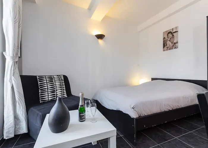 Florella Marechal Joffre Канны