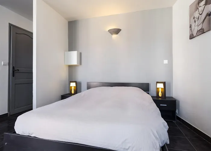 Florella Marechal Joffre * Канны