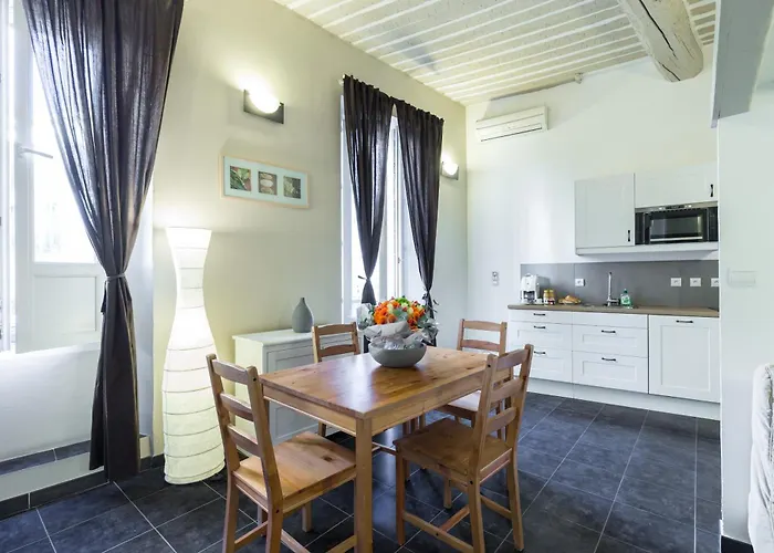 Florella Marechal Joffre Апартаменты *