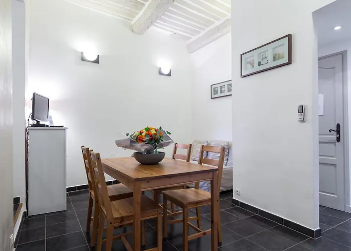 Florella Marechal Joffre Апартаменты