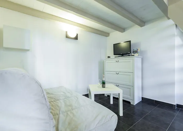 Florella Marechal Joffre Апартаменты