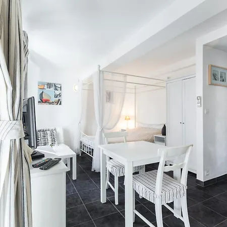 Daire Florella Marechal Joffre Cannes