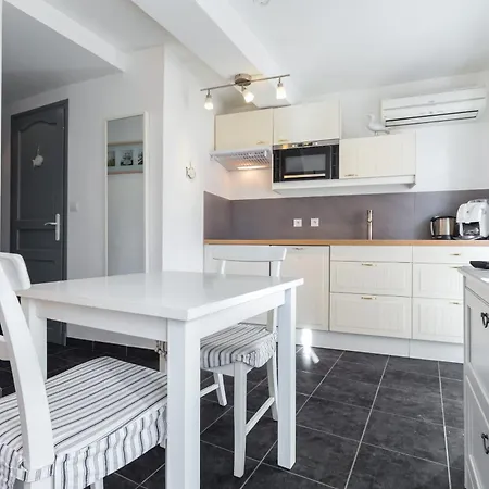 Daire Florella Marechal Joffre Cannes