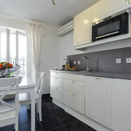 Florella Marechal Joffre * Cannes