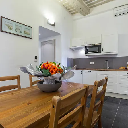 Florella Marechal Joffre * Cannes