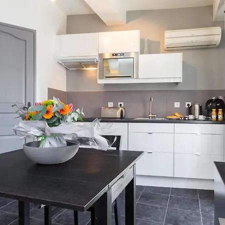 Florella Marechal Joffre Cannes