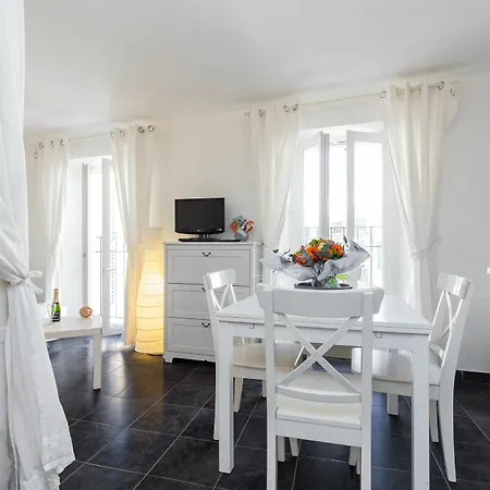 Florella Marechal Joffre Cannes