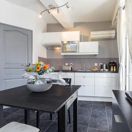 Florella Marechal Joffre * Cannes